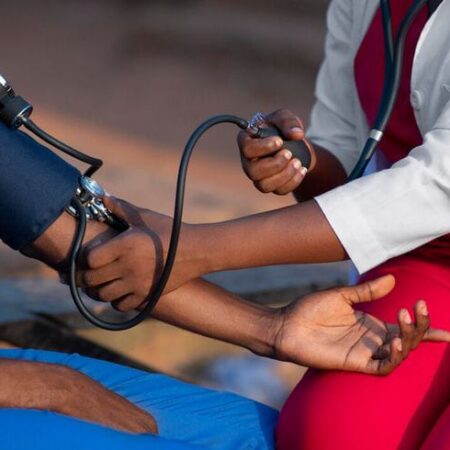 Hypertension artérielle : Le guide complet pour protéger votre cœur au Togo